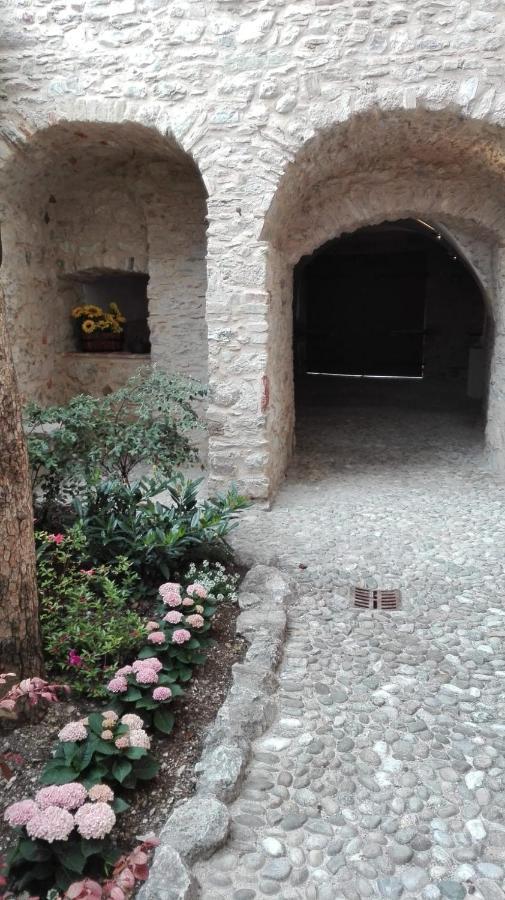 B&B Il Sogno Nel Borgo Gargnano Exteriör bild